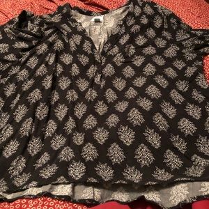Black v-neck from old navy. 3/4 length sleeves